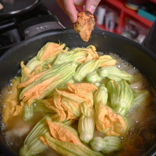 Sopa-de-Joroches-y-Flores-de-Calabaza