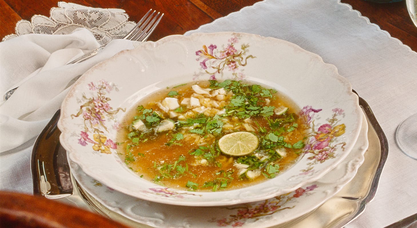 Sopa de Lima Estilo RMZ